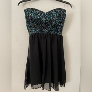 Pretty strapless cocktail dress